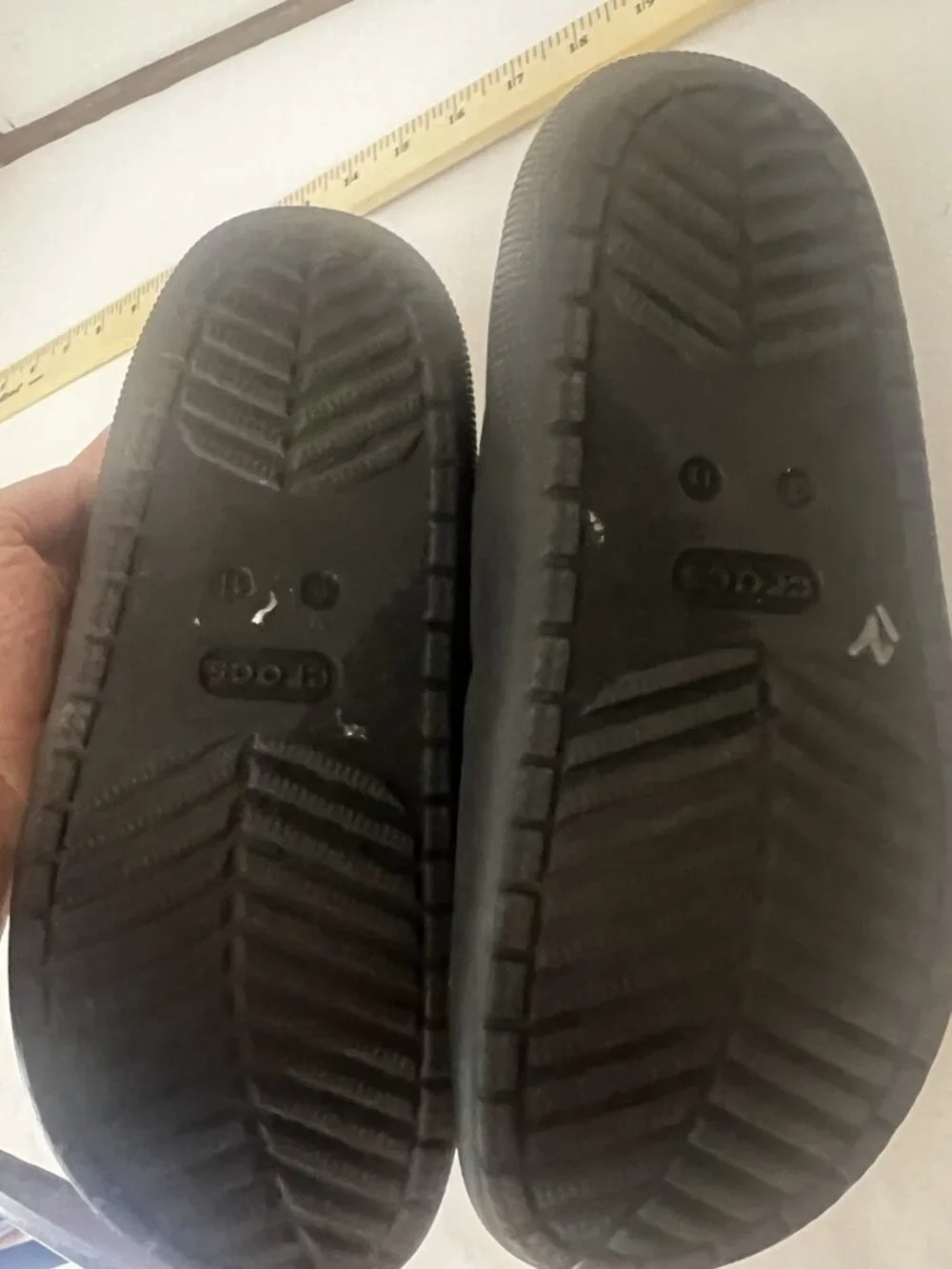 Crocs Classic Puff Moc Black Size Men’s 9 Or Women’s 11